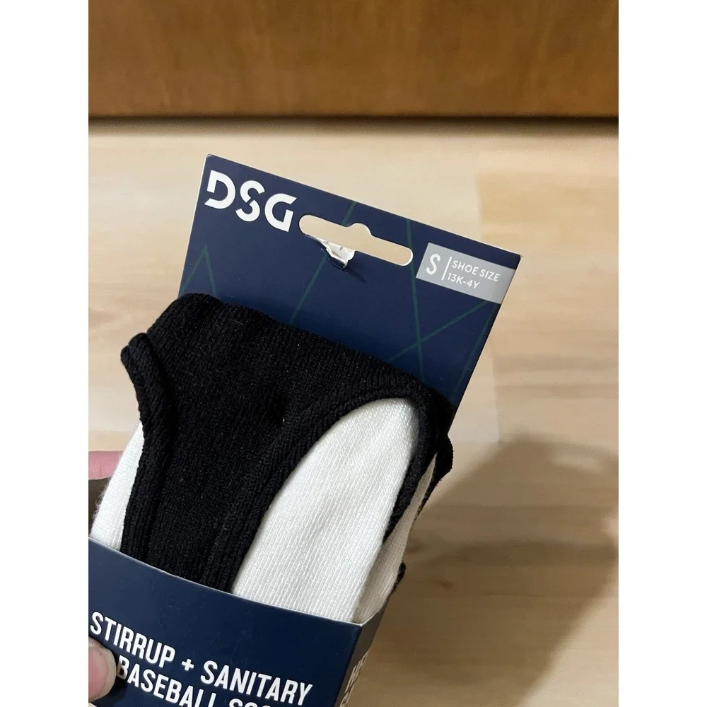DSG Stirrup +‎ Sanitary Baseball Socks Black and White, Youth Small 13K-4Y